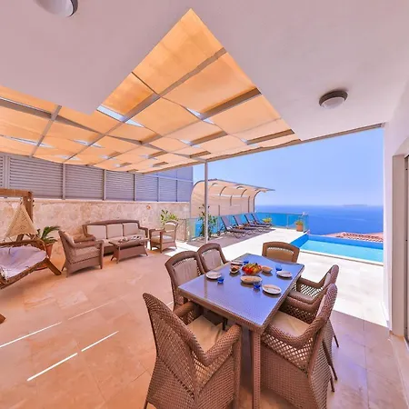 Villa Troya Peninsula *