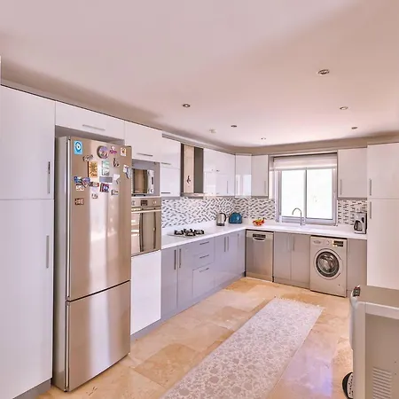 Villa Troya Peninsula *