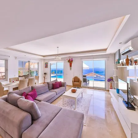 Villa Troya Peninsula *