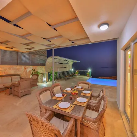 Villa Troya Peninsula *