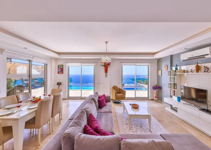 Troya Peninsula Villa